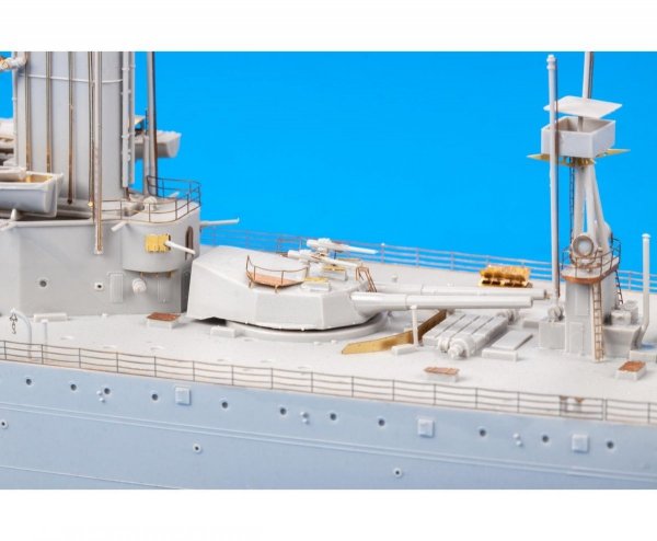 Eduard 53258 HMS Dreadnought 1915 1/350 TRUMPETER