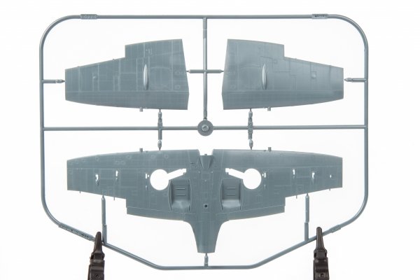 Eduard 84199 Spitfire Mk. IXc late 1/48