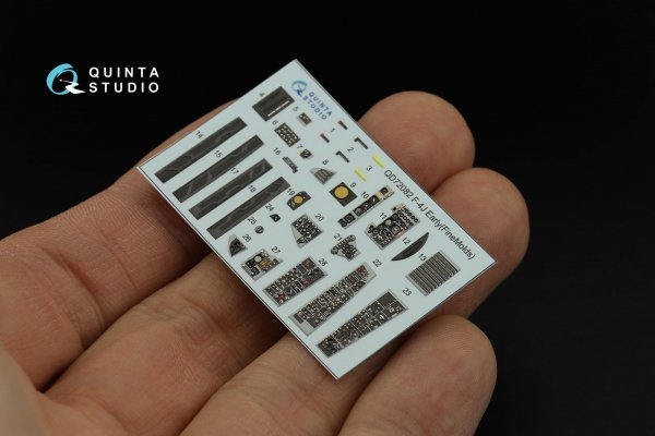Quinta Studio QD72082 F-4J Early 3D-Printed &amp; coloured Interior on decal paper (Fine Molds) 1/72