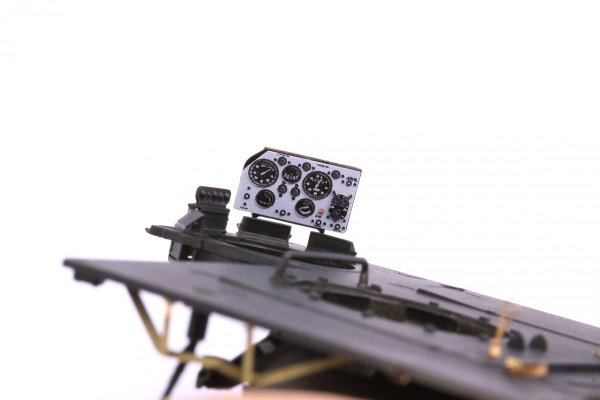 Eduard 36378 M113A ACAV dashboard &amp; seatbelts STEEL AFV CLUB 1/35