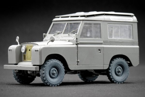ScaleX WM 35020 L. Rover 88 6.5 small Ordinary wheel set (for AK-Interactive) 1/35