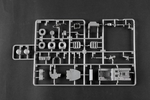 Trumpeter 05115 AH-64A Apache Late 1/35