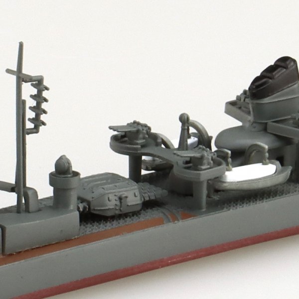 Aoshima 06669 JAPANESE NAVY DESTROYER SUZUTSUKI 1/700