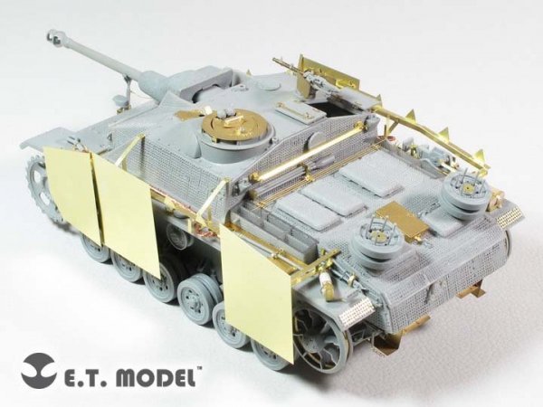 E.T. Model E35-228 WWII German StuG.III Ausf.G Schurzen（Late version）(For DRAGON Smart Kit) (1:35)