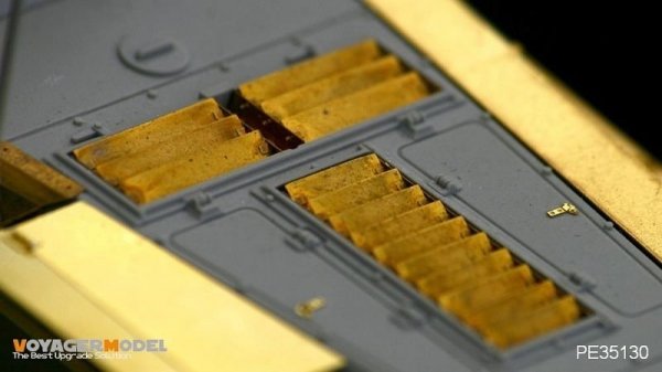 Voyager Model PE35130 Sd.Kfz 234/2 Puma 8 Rad (For DRAGON 6256) 1/35