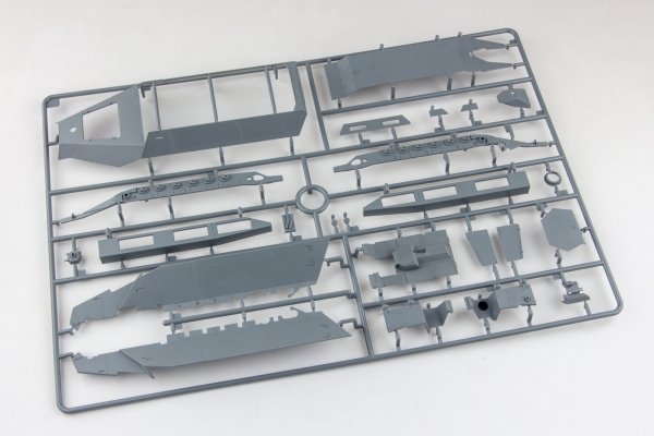 Snowman Model SP-8001 Sd.kfz.251/1 Ausf.D 1/35
