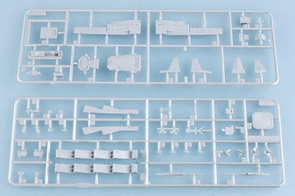 Trumpeter 05722 Russian Navy Marshal Ustinov 1/700