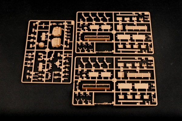 Trumpeter 01584 Sd.Kfz.8 Gepanzerte 12t (1:35)