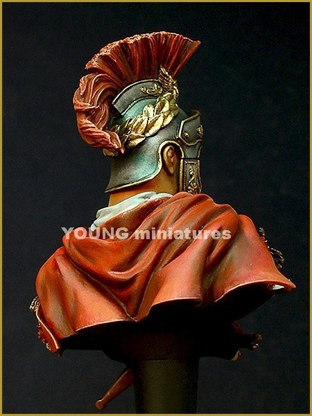 Young Miniatures YH1829 Roman Cavalry Officer 180 B.C. 1/10
