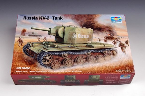 Trumpeter 00312 Russia KV-2 Tank (1:35)