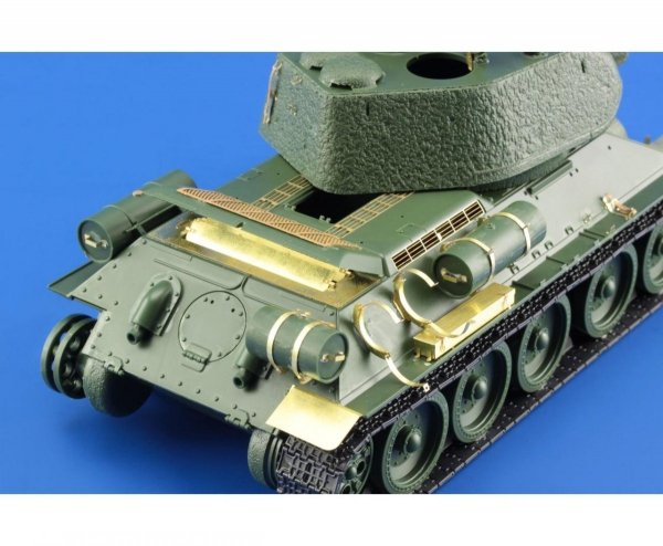 Eduard 36319 T-34/85 1/35 Academy