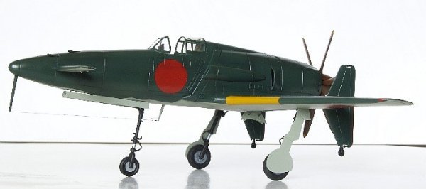 Hasegawa D20 Kyushu J7W1 Shinden (1:72)