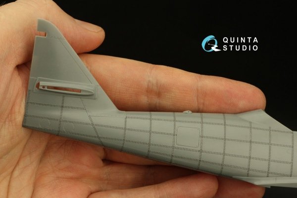 Quinta Studio QRV-029 Double riveting rows (rivet size 0.20 mm, gap 0.8 mm, suits 1/32 scale), Black color, total length 5,8 m/19 ft