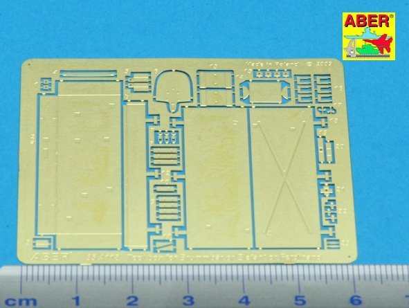 Aber 35A118 Tool box for Brummbar, Ferdinamd and Elefant (1:35)