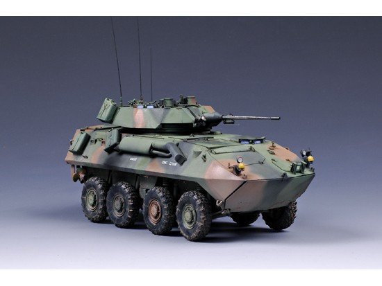 Trumpeter 00349 USMC LAV-25 Piranha (1:35)