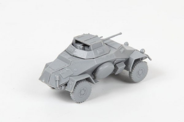 Zvezda 6157 Sd.Kfz.222 Armored Car 1/100