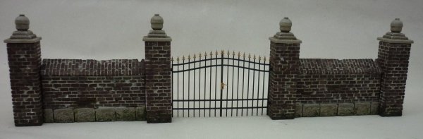 RT-Diorama 35243 Park wall with Fence 1/35