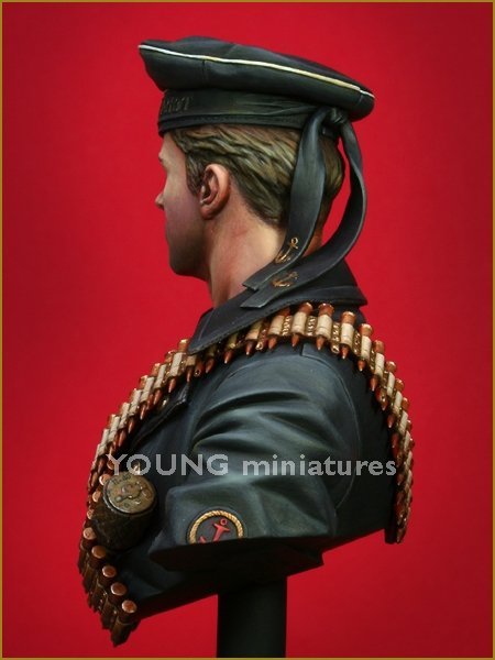 Young Miniatures YM1821 The Black Devil The Soviet Naval Infantry in the WW2 1/10