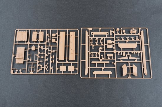 Trumpeter 01532 BMP-3(UAE) w/ERA titles and combined screens (1:35)