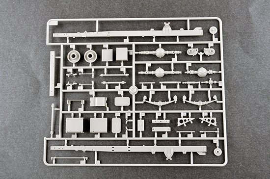 Trumpeter 01071 Russian URAL-4320 CHZ 1/35