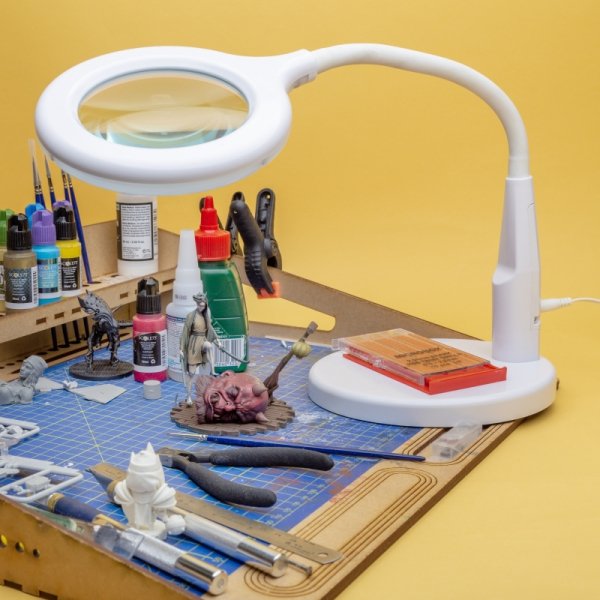 Lightcraft LC8080USB-EU Compact LED Desk Magnifier Lamp / Kompaktowa Biurkowa Lampka Powiększająca LED