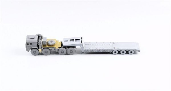 Modelcollect UA72341 German MAN KAT1M1014 8*8 HIGH-Mobility off-road truck with M870A1 semi-trailer 1/72