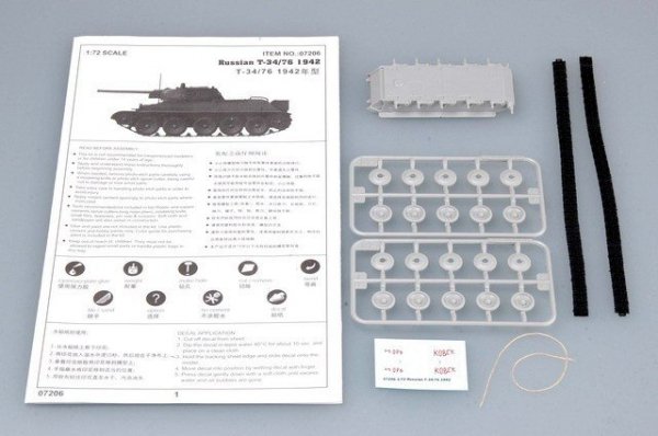 Trumpeter 07206 Russian T-34/76 1942 (1:72)