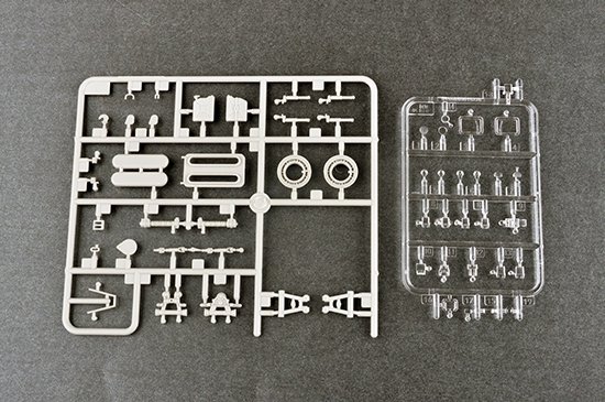 Trumpeter 09536 Soviet 2S14 Zhalo-S 85mm anti-tank gun 1/35