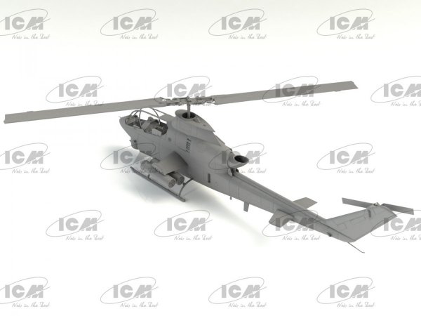 ICM 32061 AH-1G Cobra late production 1/32