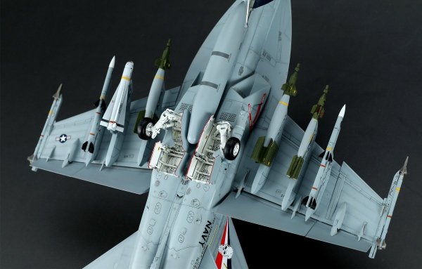 Meng LS-016 BOEING F/A-18F SUPER HORNET BOUNTY HUNTERS 1/48