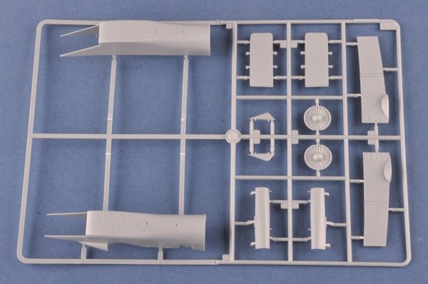 Hobby Boss 81776 Su-27 Flanker B Russian Knights 1/48