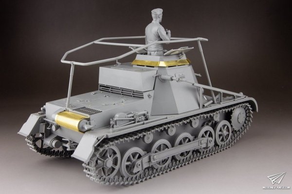 Takom 1017 Sd.Kfz.265 Kleiner Panzerbefehlswagen I 3 in 1 1/16