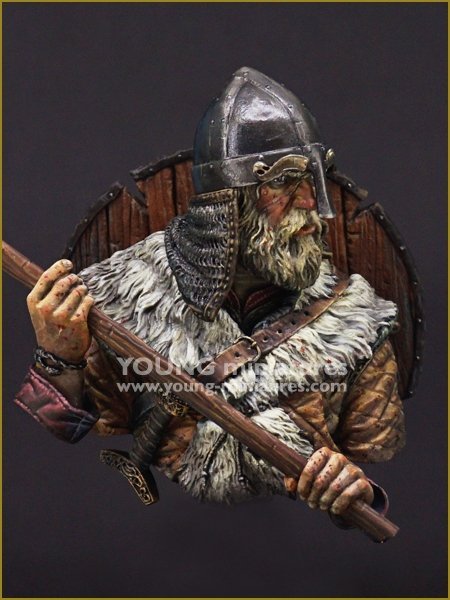 Young Miniatures YH1852 VIKING WARRIOR 1/10