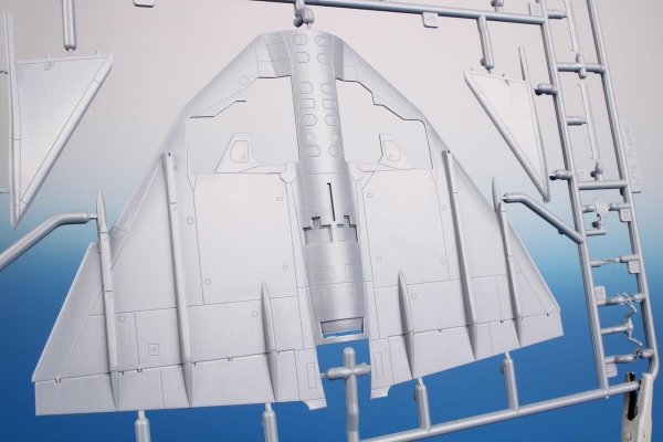 Special Hobby 72381 SK-37 Viggen Trainer 1/72