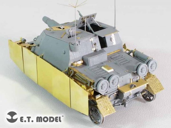 E.T. Model E35-233 WWII German Stu.Pz.IV&quot;Brummbar&quot; Schurzen（Mid Production) (For DRAGON Smart Kit) (1:35)