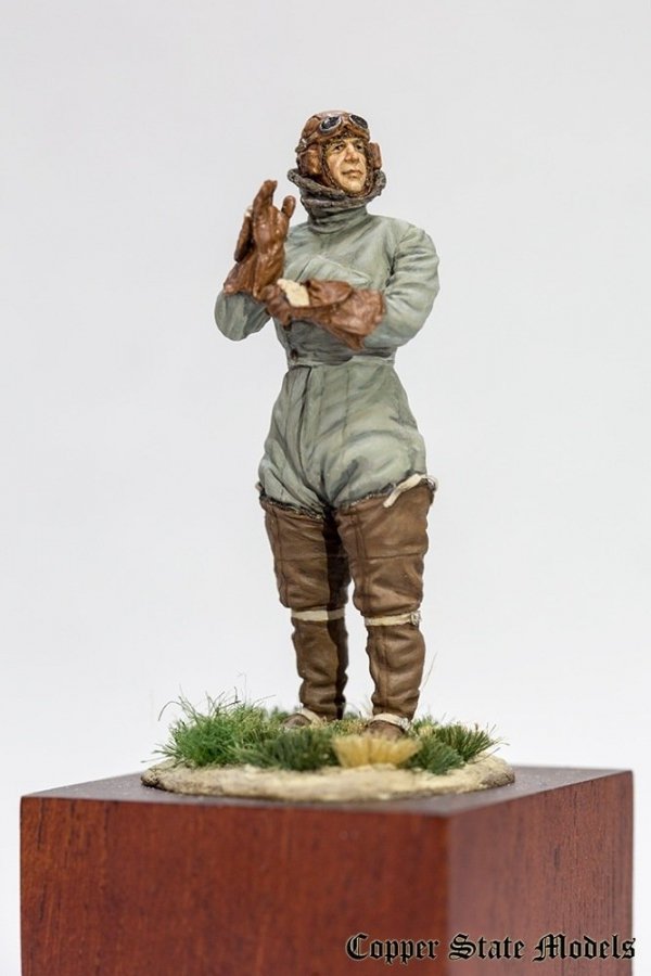 Copper State Models F32-002 RFC Pilot 1/32 