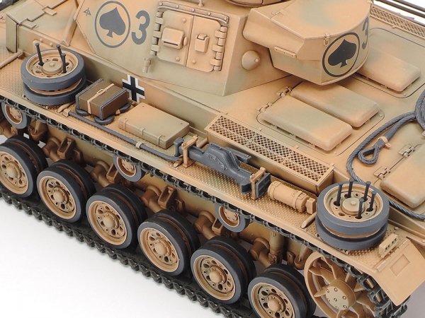 Tamiya 35290 Panzerkampfwagen III Ausf.N (1:35)