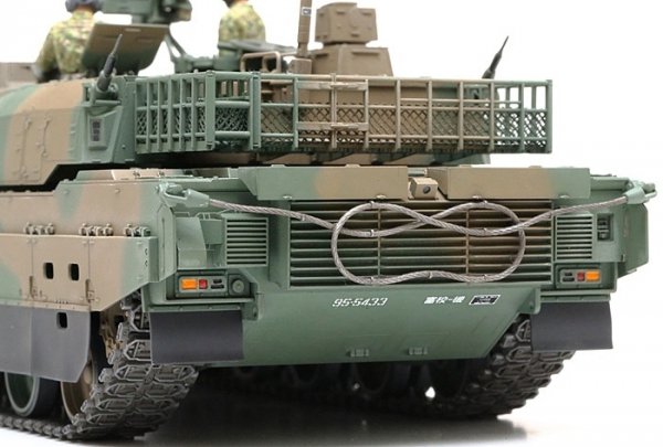 Tamiya 35329 JGSDF Type 10 TANK (1:35)