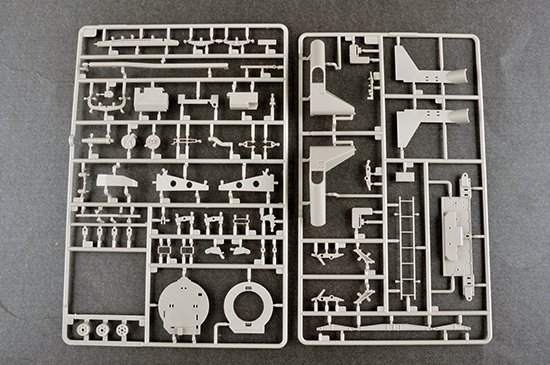 Trumpeter 09521 Russian S-300V 9A85 SAM 1/35