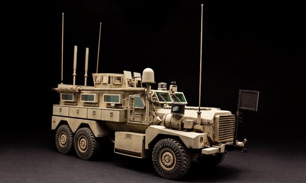 Meng Model SS-005 U.S. COUGAR 6x6 MRAP VEHICLE (1:35)