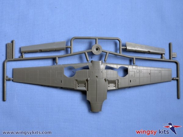 Wingsy Kits D5-07 German WWII Fighter MESSERSCHMITT Bf 109 E-1 1/48