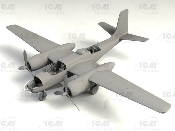 ICM 48288 A-26C-15 Invader with pilots and ground personnel 1/48