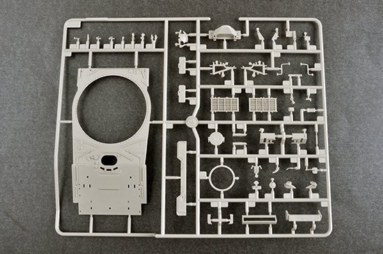 Trumpeter 09587 Russian T-80BVM MBT 1/35