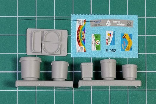 EUREKA XXL E-052 Plastic containers for paint 1/35