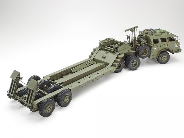 Tamiya 35230 U.S. 40 Ton Tank Transporter &quot;Dragon Wagon&quot; (1:35)