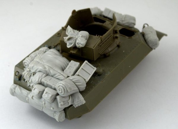 Panzer Art RE35-471 Stowage set for M3A3 “Stuart” V (British Army) 1/35