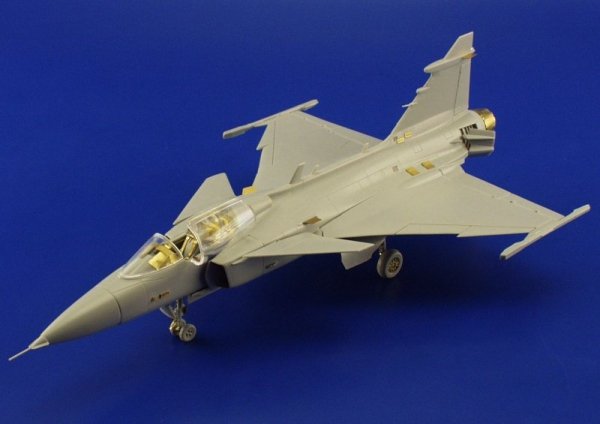 Eduard 49300 JAS-39 Gripen 1/48 Italeri