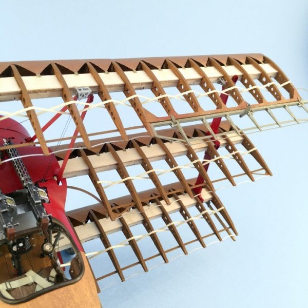 ARTESANIA LATINA 20350 Fokker DR.I 1918 Red Baron 1/16