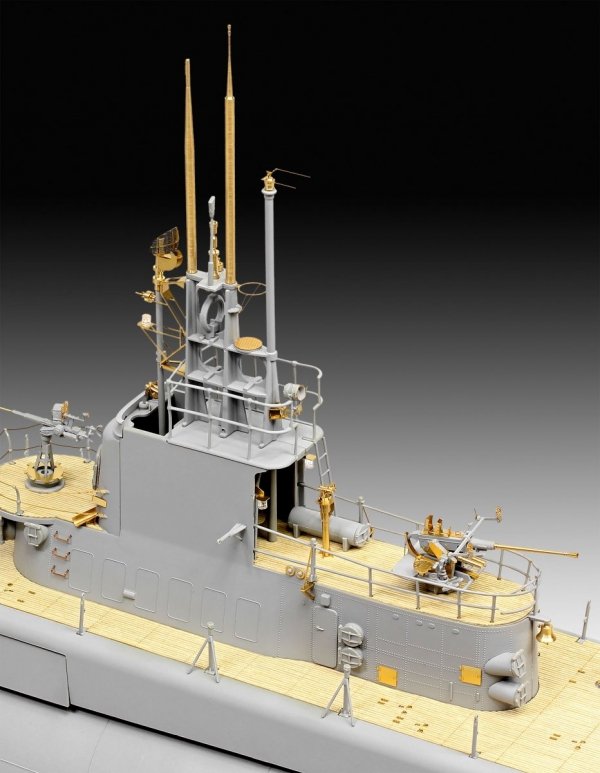 Revell 05168 US Navy Submarine GATO-CLASS 1/72