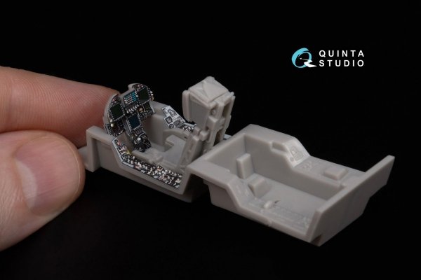 Quinta Studio QDS-48302 F/A-18C late 3D-Printed &amp; coloured Interior on decal paper (Hasegawa) (Small version) 1/48